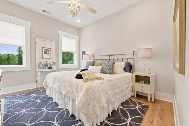 61 Pigeon Forge Ct., Murrells Inlet, SC 29576