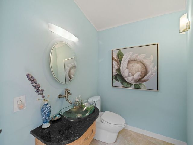25421 N Saint Marys Road, Libertyville, IL 60048