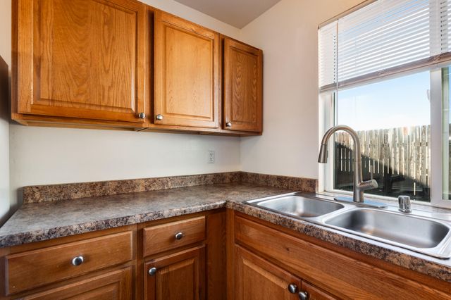 5521 Overlook Drive NE, Albuquerque, NM 87111