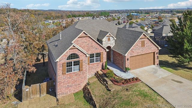 1515 Emily Circle, Sapulpa, OK 74066
