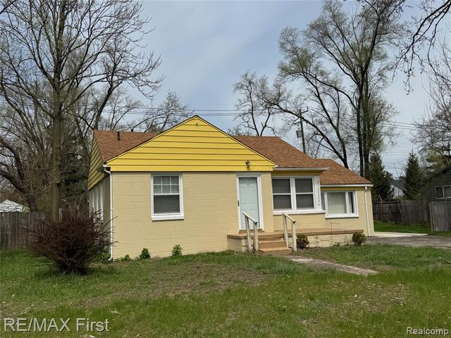 20200 Westhampton Avenue, Southfield, MI 48075