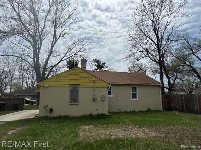 20200 Westhampton Avenue, Southfield, MI 48075