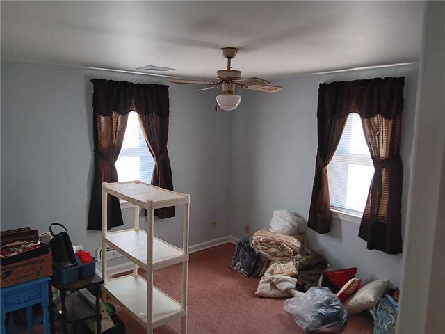 5 Barre Court, Warwick, RI 02886