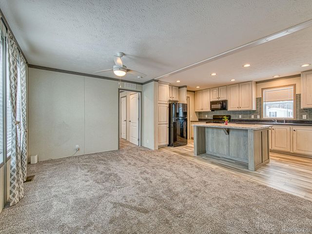 284 Dakota Court, Sumpter Township, MI 48111