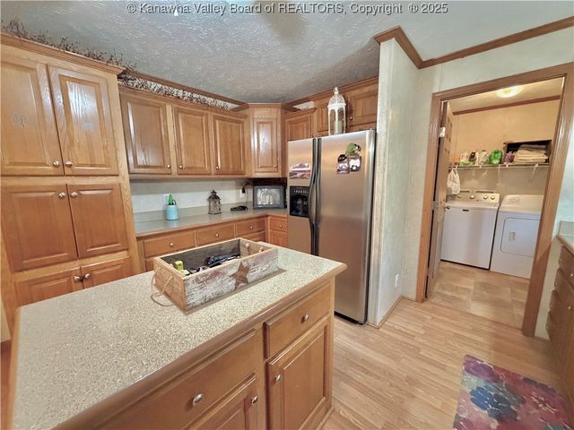 6153 Wood School Road, Gallipolis Ferry, WV 25515