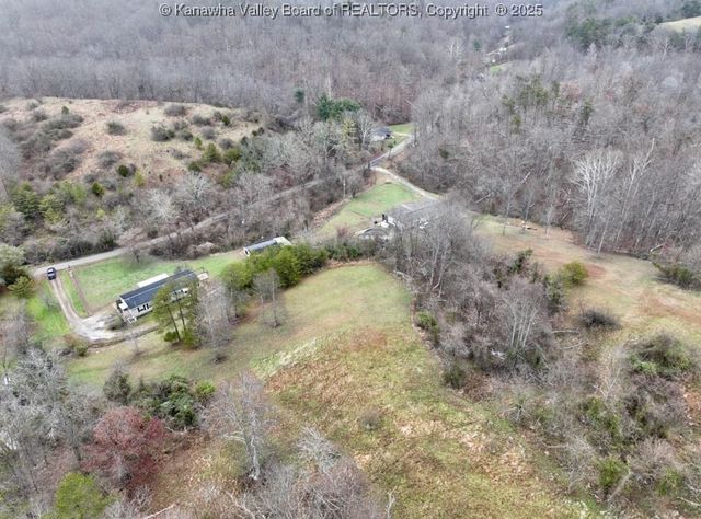 6153 Wood School Road, Gallipolis Ferry, WV 25515