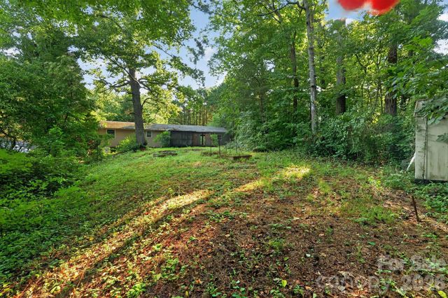 607 Texas Trail, Dallas, NC 28034