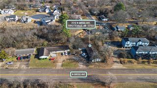 2016 N Gregg Avenue, Fayetteville, AR 72703