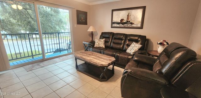 3230 Cumberland Road, 72, Ocean Springs, MS 39564