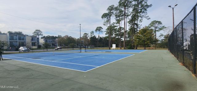 3230 Cumberland Road, 72, Ocean Springs, MS 39564