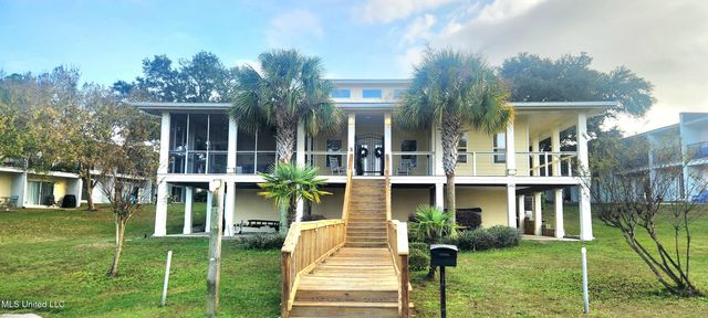 3230 Cumberland Road, 72, Ocean Springs, MS 39564