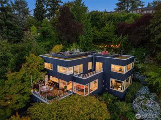 3903 48th Avenue S, Seattle, WA 98118