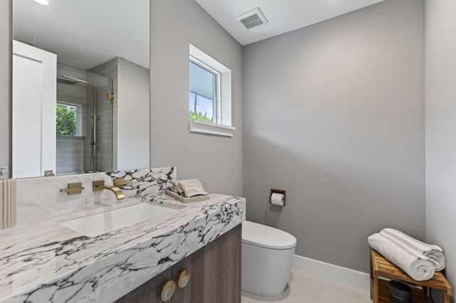 229 GOLFVIEW Drive, Tequesta, FL 33469