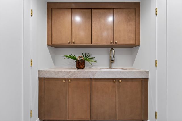 229 GOLFVIEW Drive, Tequesta, FL 33469