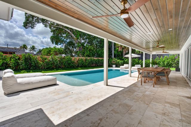 229 GOLFVIEW Drive, Tequesta, FL 33469