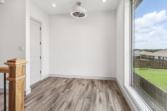 3131 Sanger Creek Way, Waxahachie, TX 75165