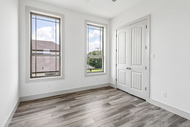 3131 Sanger Creek Way, Waxahachie, TX 75165