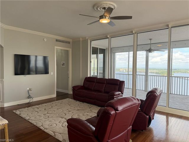 2104 W First ST # 2904, Fort Myers, FL 33901
