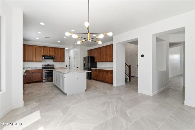 17881 W LARKSPUR Drive, Surprise, AZ 85388