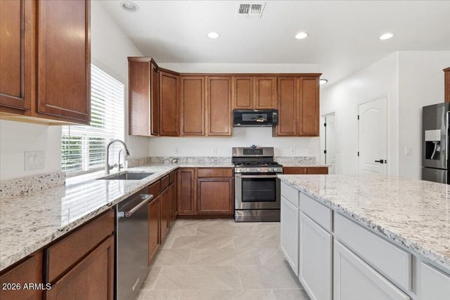 17881 W LARKSPUR Drive, Surprise, AZ 85388
