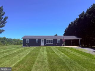 740 WALTON FARM RD, Woodstock, VA 22664