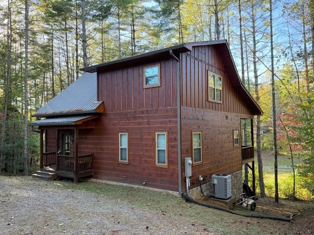 331 Vineyard Creek Way, Murphy, NC 28906