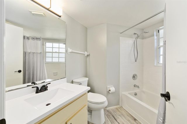 7930 MIDWAY DRIVE TERRACE R201, Ocala, FL 34472