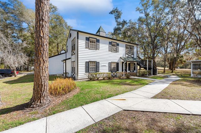 7930 MIDWAY DRIVE TERRACE R201, Ocala, FL 34472