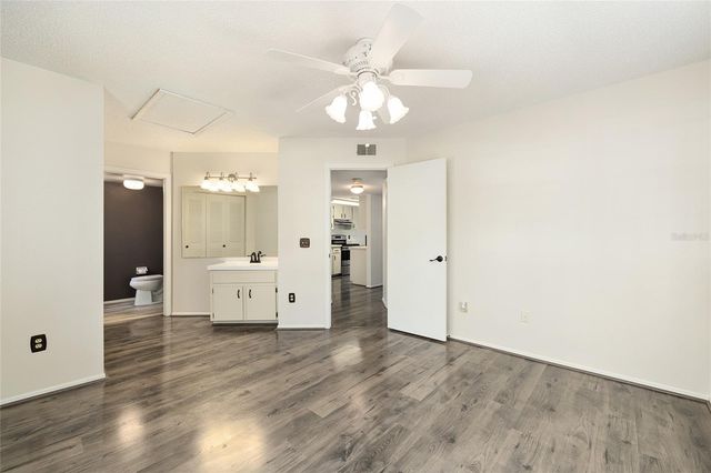 7930 MIDWAY DRIVE TERRACE R201, Ocala, FL 34472