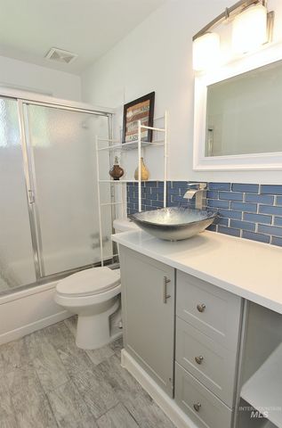 4026 N Christine St, Boise, ID 83704