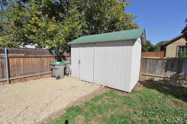 4026 N Christine St, Boise, ID 83704