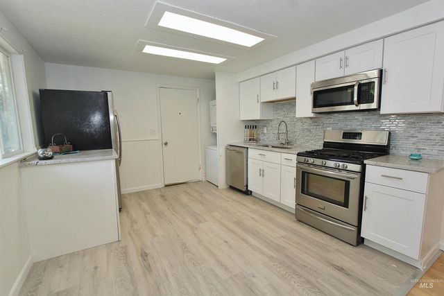 4026 N Christine St, Boise, ID 83704