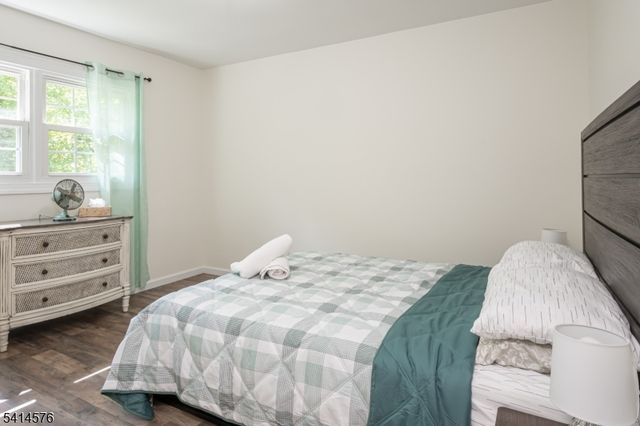 5 Beaver Brook Dr, Vernon Twp., NJ 07461