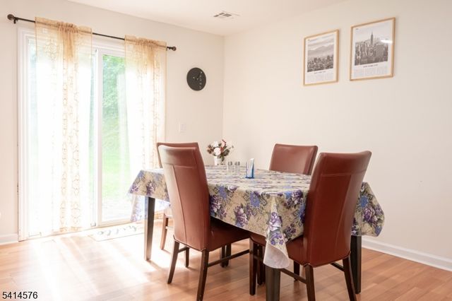 5 Beaver Brook Dr, Vernon Twp., NJ 07461