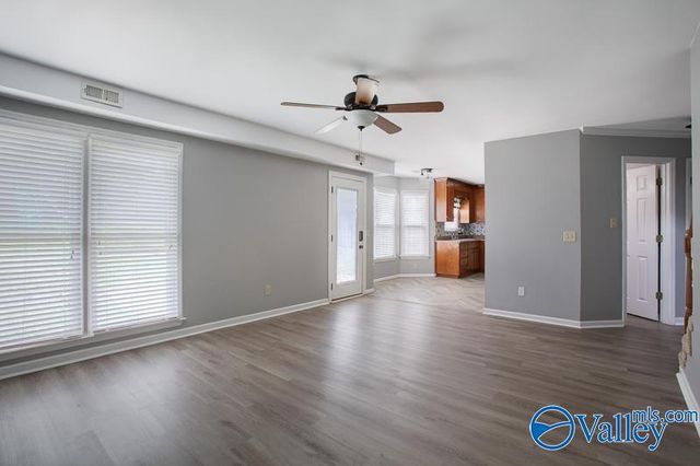 224 Shadowbrook Lane NE, Huntsville, AL 35811
