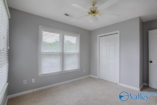 224 Shadowbrook Lane NE, Huntsville, AL 35811