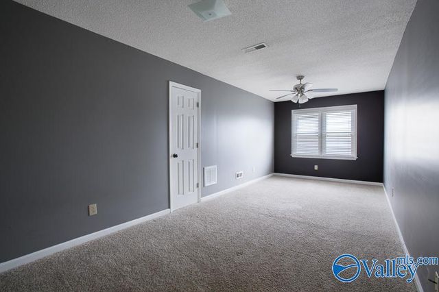 224 Shadowbrook Lane NE, Huntsville, AL 35811