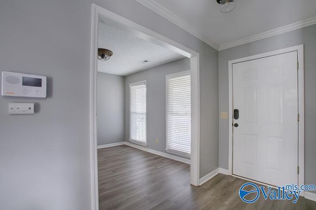 224 Shadowbrook Lane NE, Huntsville, AL 35811