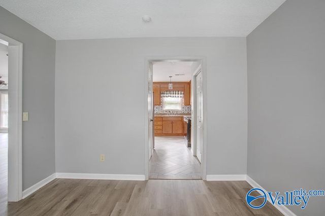224 Shadowbrook Lane NE, Huntsville, AL 35811