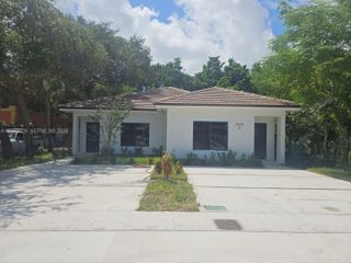5428 NW 3rd Ave B, Miami, FL 33127