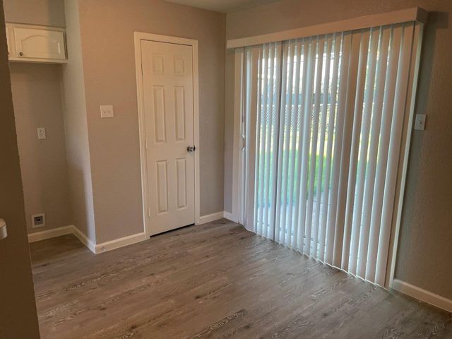 4914 Fairgreen Lane, Houston, TX 77048