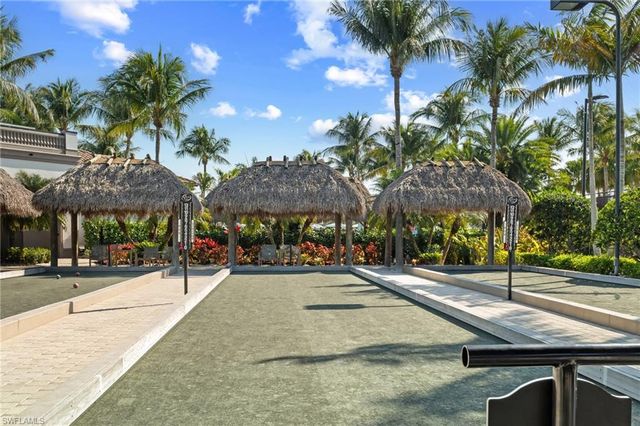 6645 Alden Woods CIR # 201, Naples, FL 34113