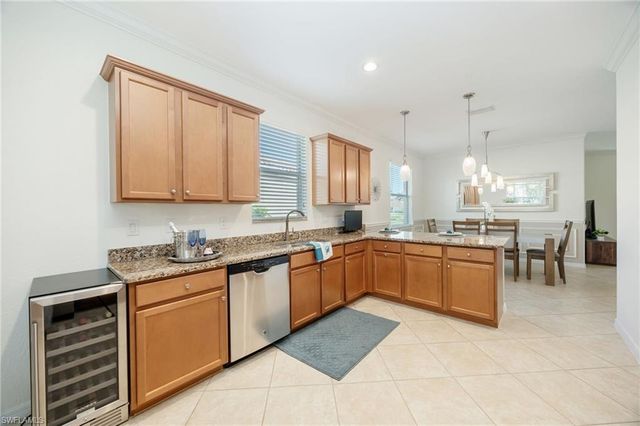 14779 Cranberry CT, Naples, FL 34114