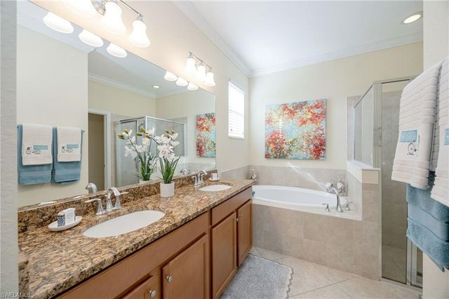 14779 Cranberry CT, Naples, FL 34114