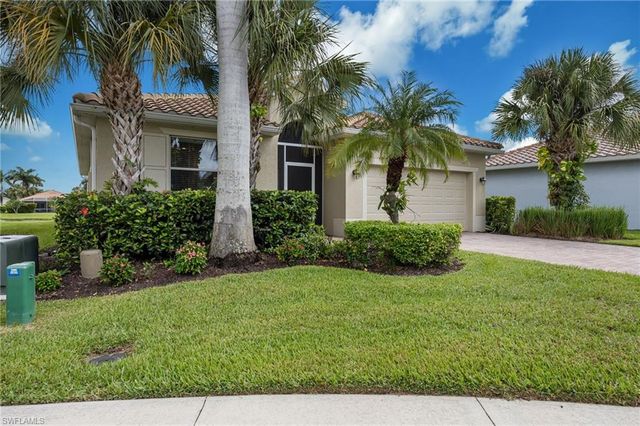 14779 Cranberry CT, Naples, FL 34114