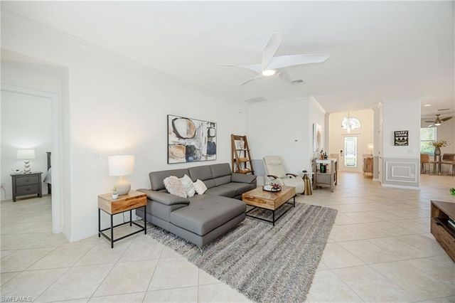 14779 Cranberry CT, Naples, FL 34114