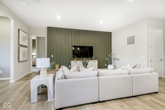 13325 Stowe Circle, Noblesville, IN 46060