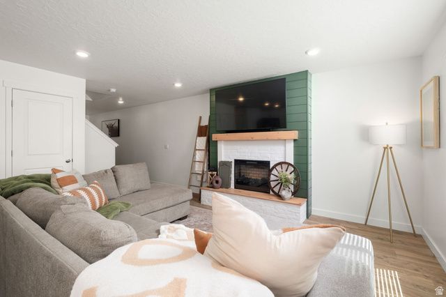 1063 E DORY BOAT RD, Saratoga Springs, UT 84045