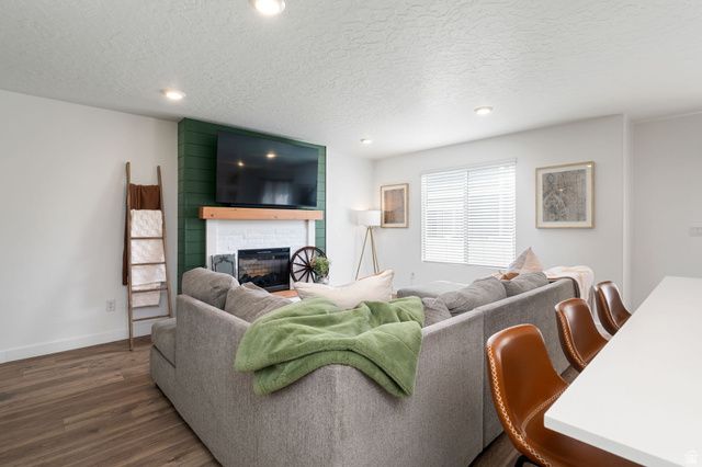 1063 E DORY BOAT RD, Saratoga Springs, UT 84045