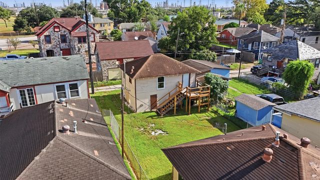 3420 Illinois Street, Baytown, TX 77520